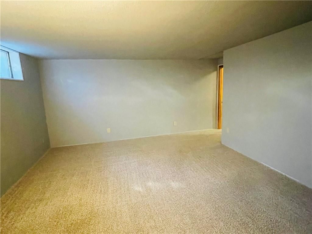 7401 Summit Street — photo 28
