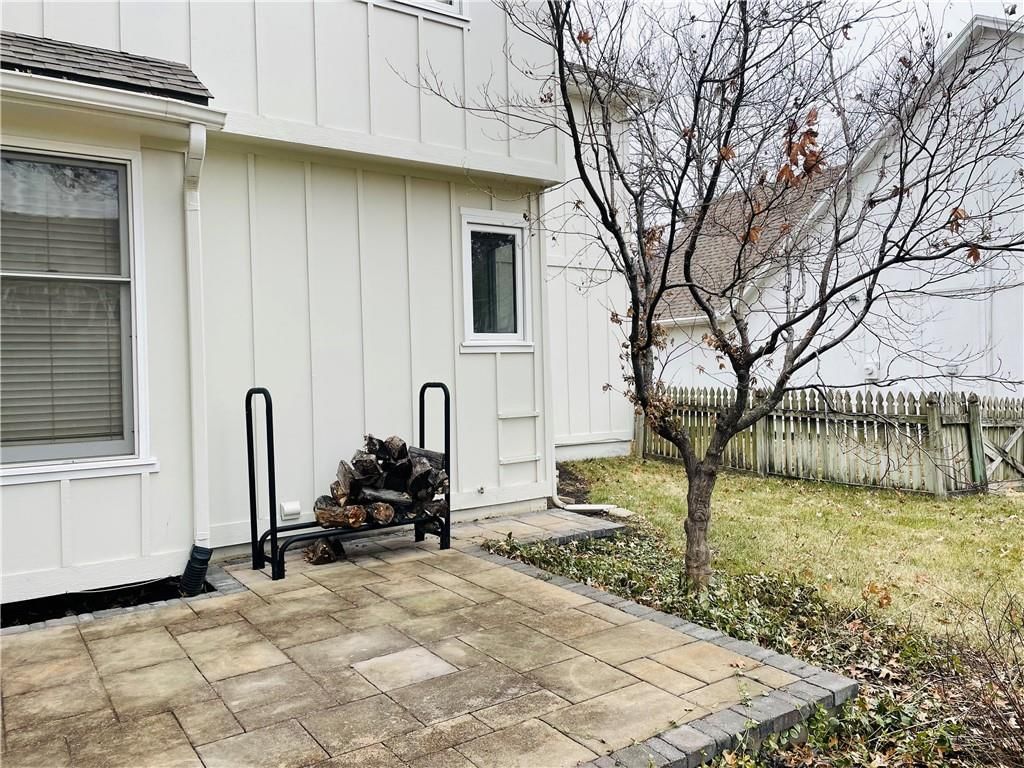 7401 Summit Street — photo 34