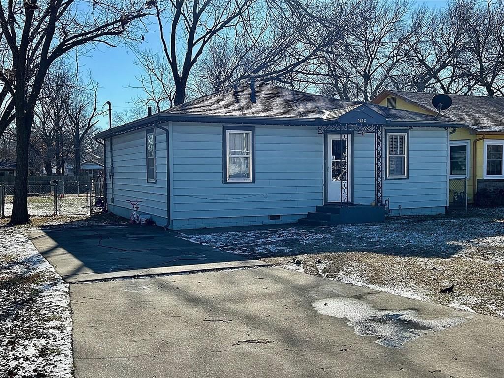 3128 Grand Avenue — photo 20