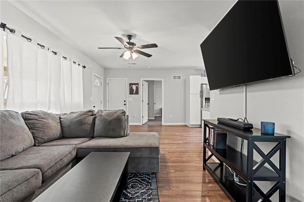613 S Cherry Street — photo 11