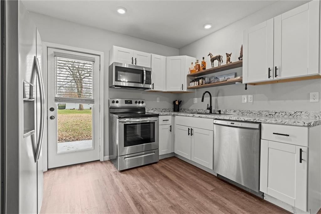 613 S Cherry Street — photo 12