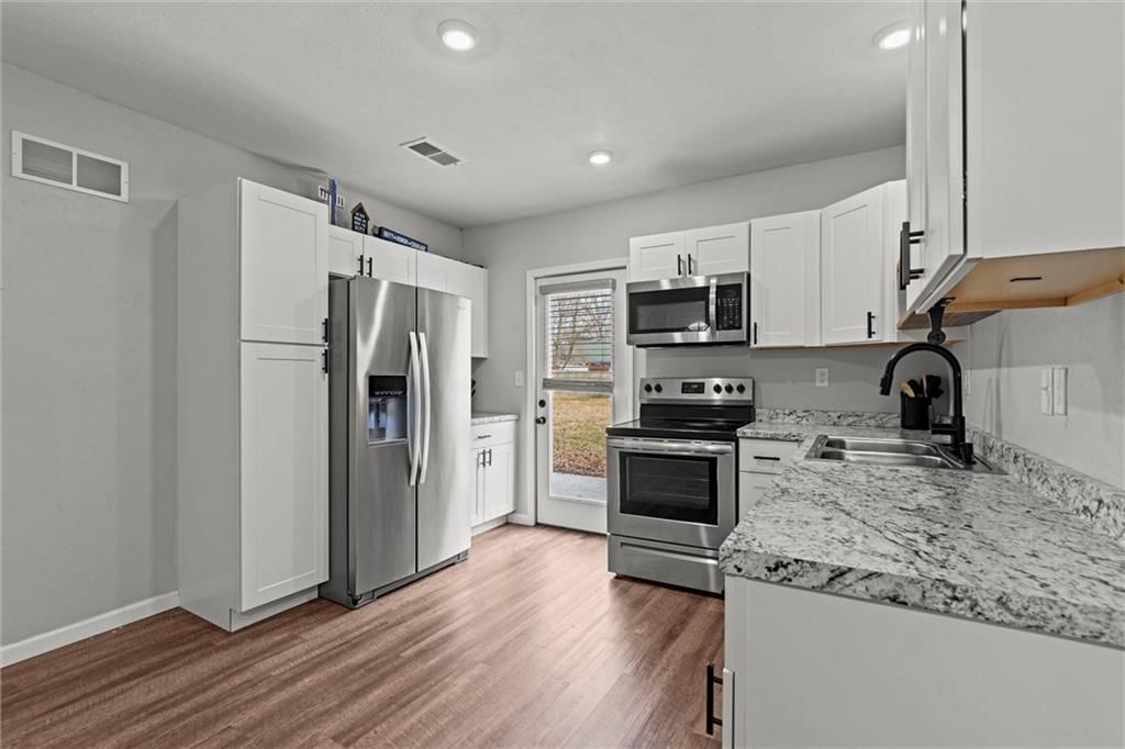 613 S Cherry Street — photo 14