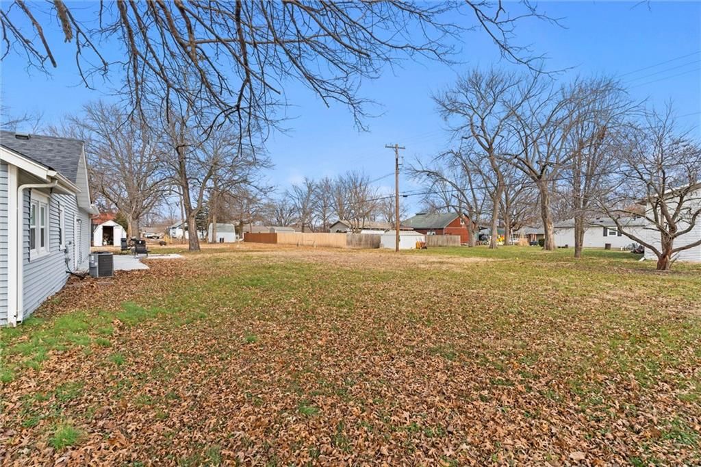 613 S Cherry Street — photo 28