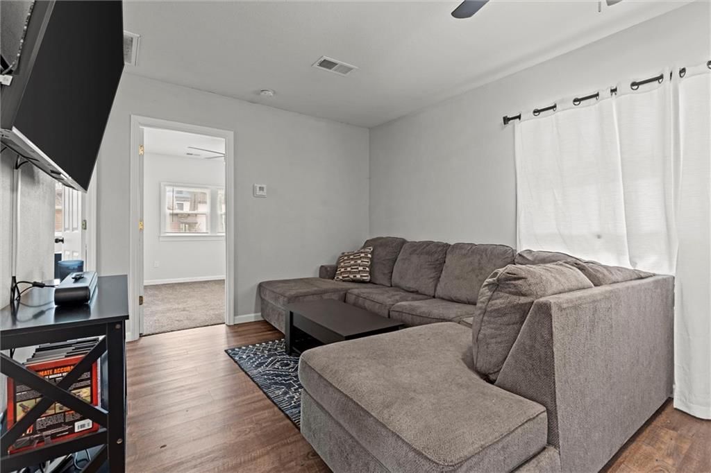 613 S Cherry Street — photo 7