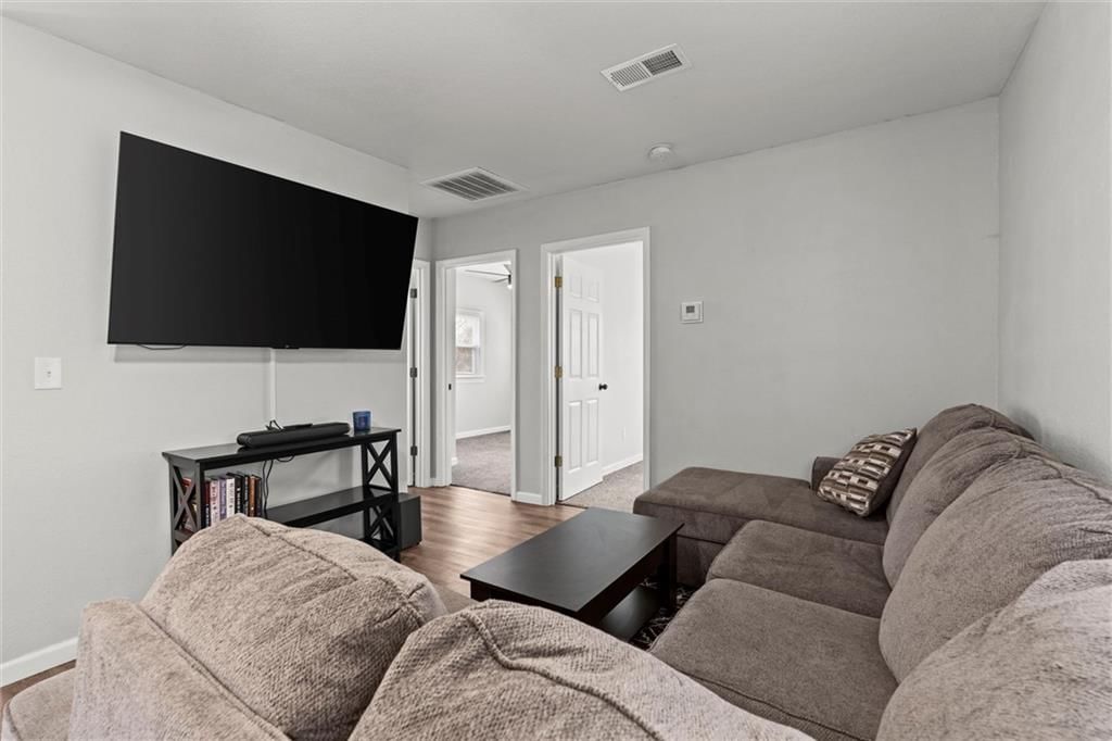 613 S Cherry Street — photo 9