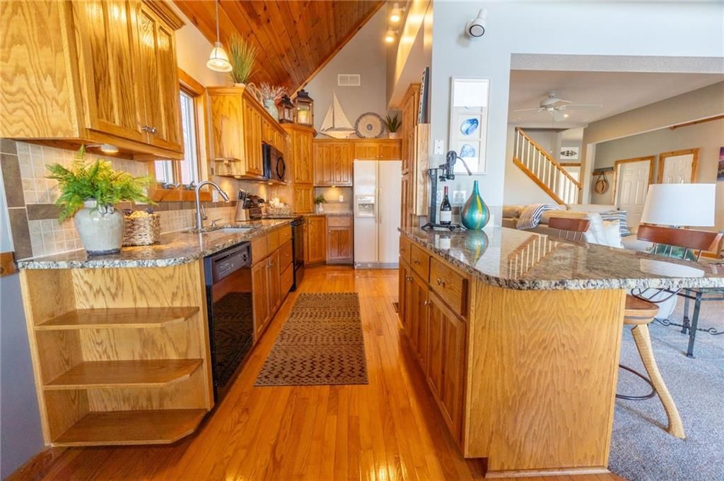 104 Crappie Point — photo 13