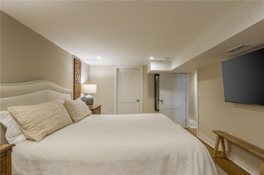 1053 NW South Shore Drive — photo 18
