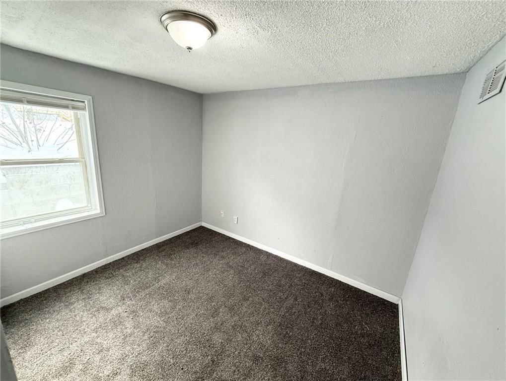 7120 Flora Avenue — photo 7