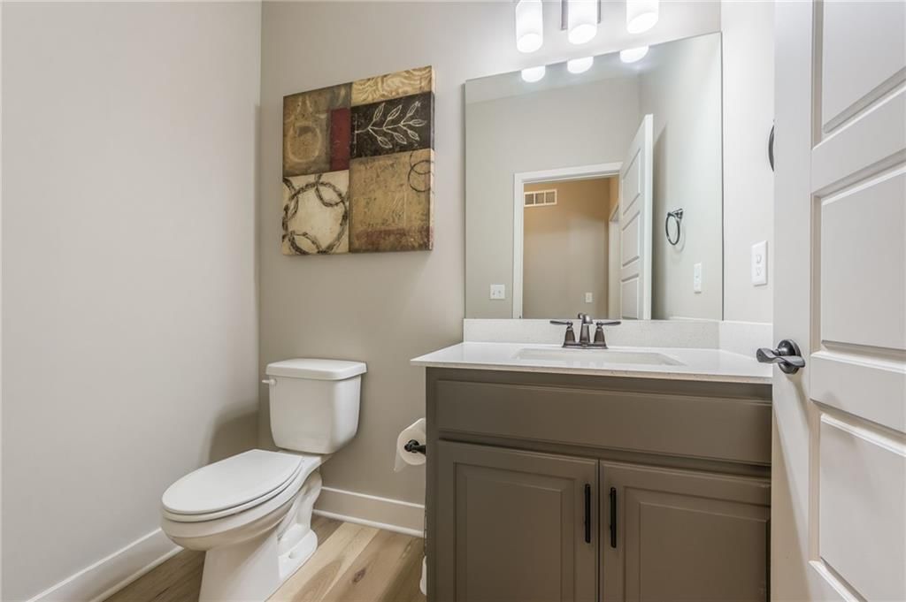 11004 N Crystal Avenue — photo 15