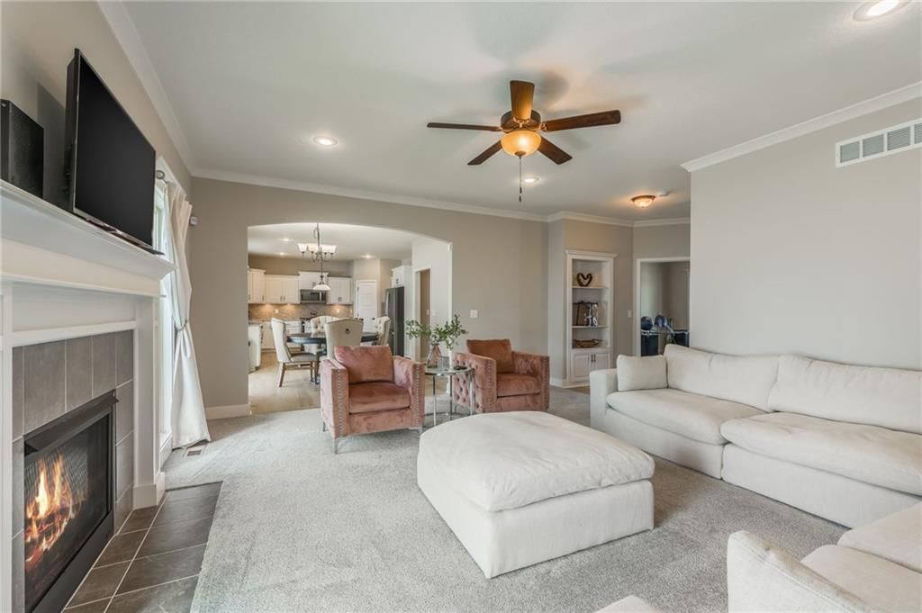 11004 N Crystal Avenue — photo 9