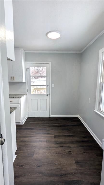 3718 E 56th Street — photo 14
