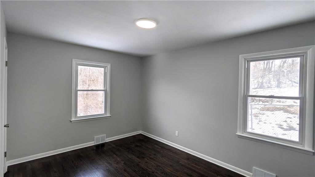 3718 E 56th Street — photo 27