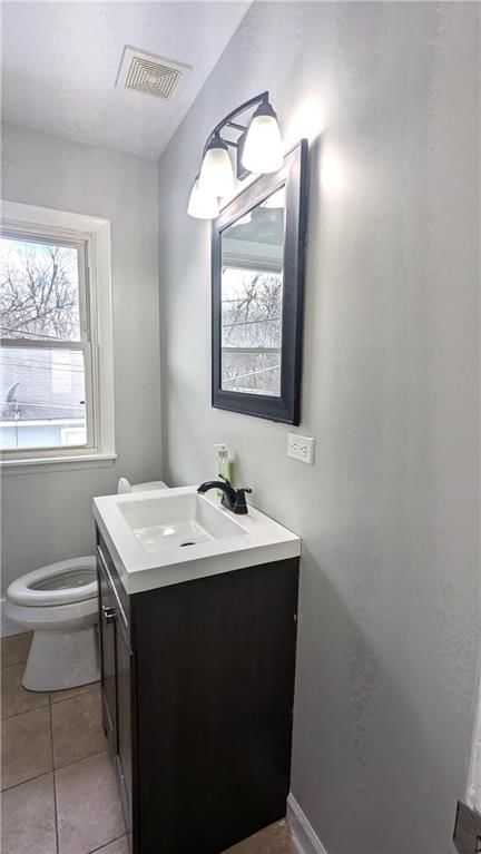 3718 E 56th Street — photo 31