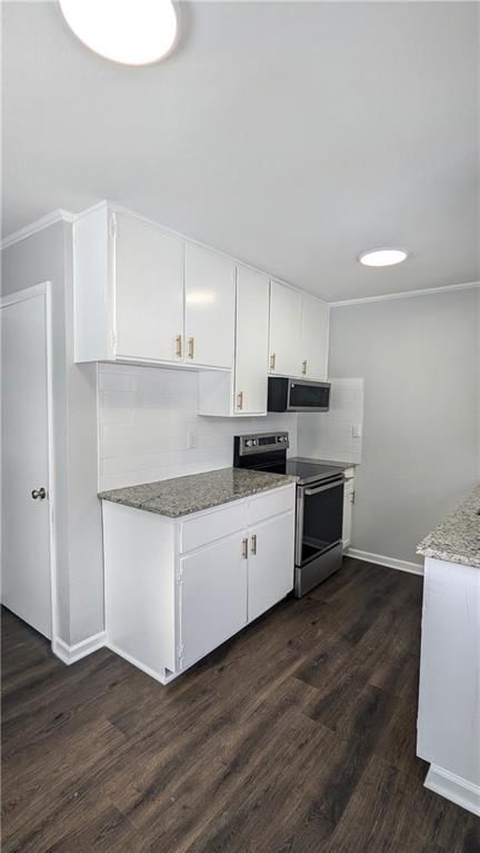 3718 E 56th Street — photo 10