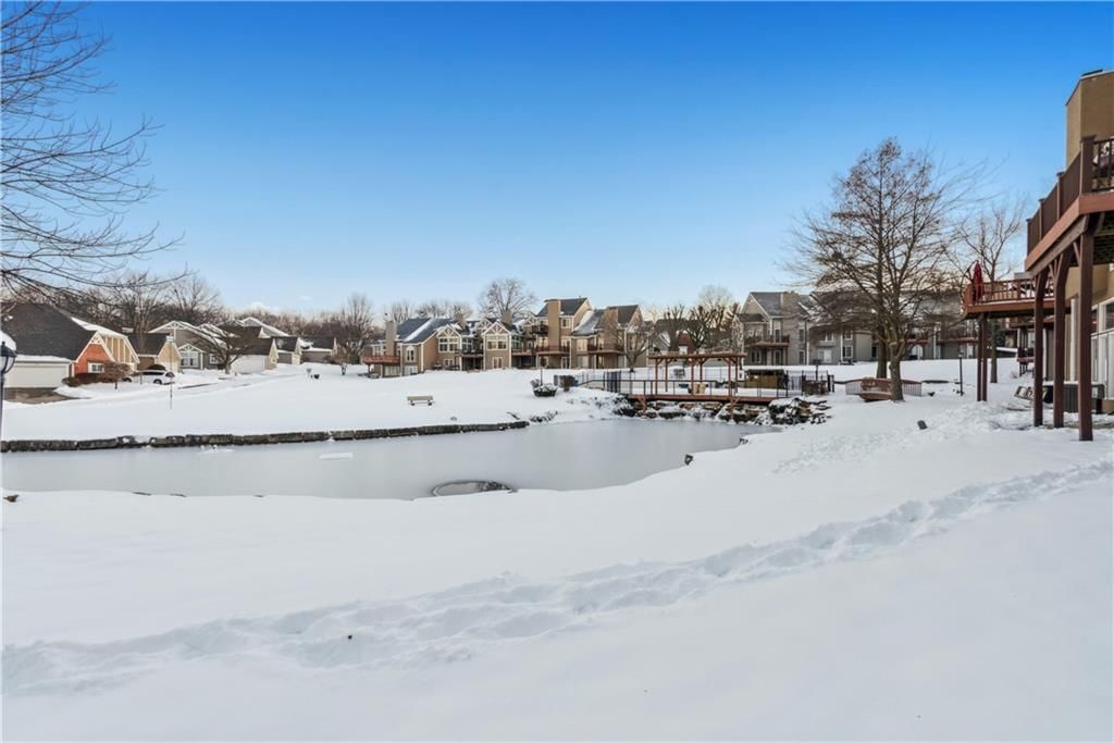 151 Pointe Drive — photo 22