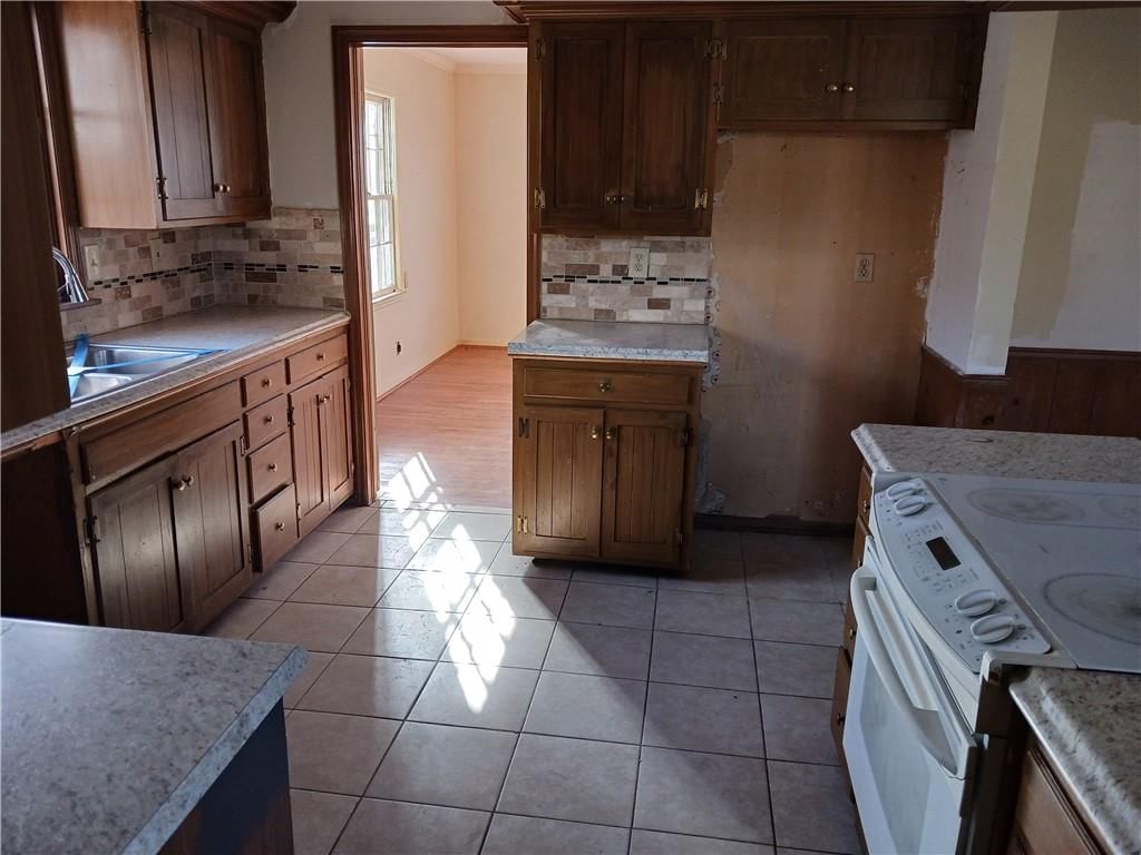 7613 E Gregory Boulevard — photo 13