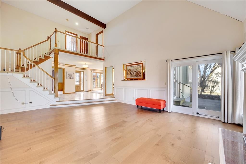 129 NE Edgewater Drive — photo 18