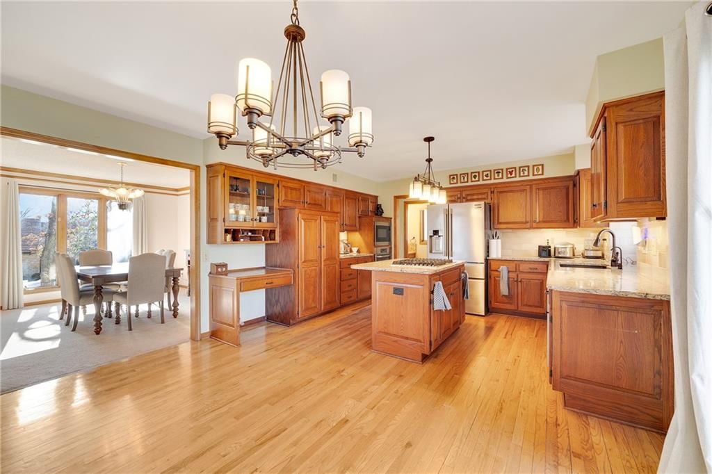 129 NE Edgewater Drive — photo 28