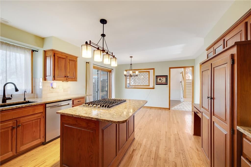 129 NE Edgewater Drive — photo 29