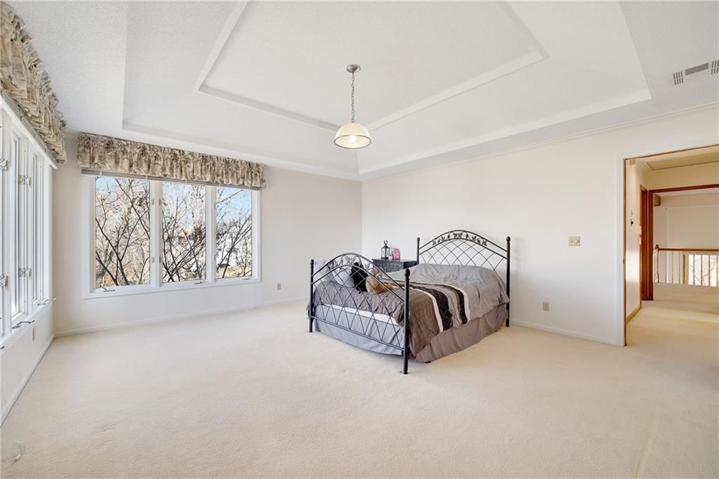 129 NE Edgewater Drive — photo 33