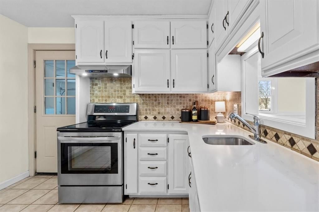 8616 W 61st Street — photo 14
