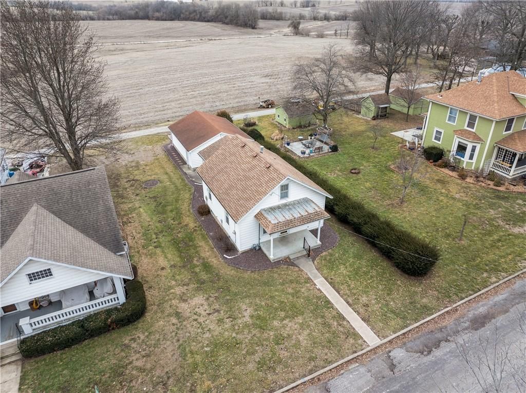 206 W Clara Avenue — photo 27