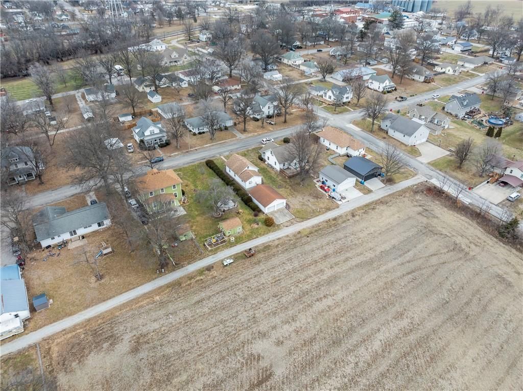 206 W Clara Avenue — photo 31