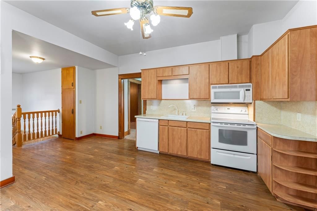 206 W Clara Avenue — photo 10