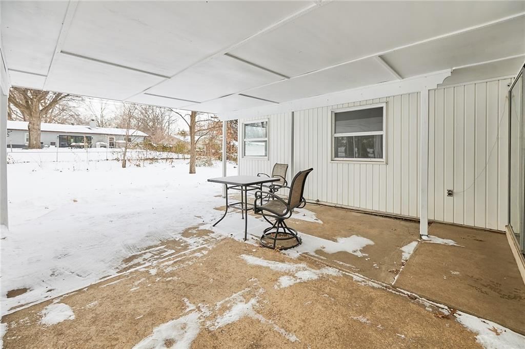 5924 W 87th Terrace — photo 34