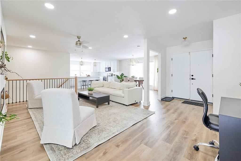 5924 W 87th Terrace — photo 5