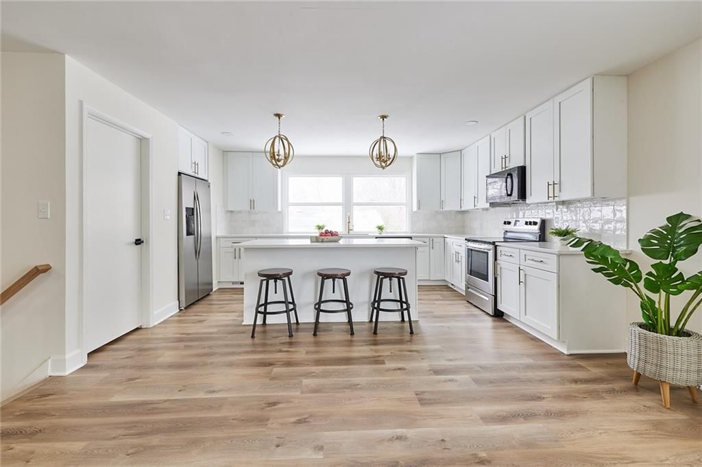 5924 W 87th Terrace — photo 10