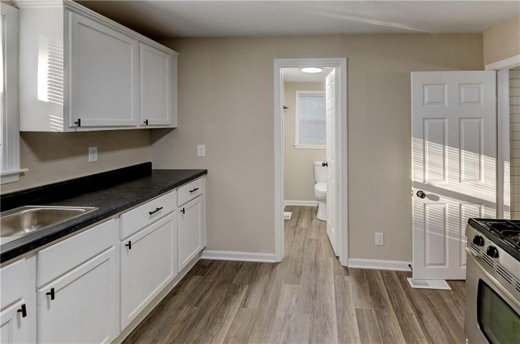 631 Independence Avenue — photo 24