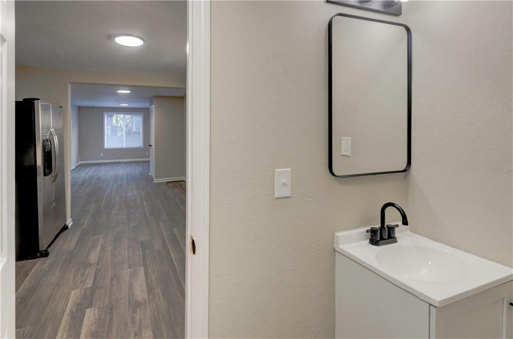 631 Independence Avenue — photo 26