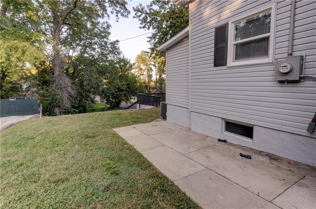 631 Independence Avenue — photo 52