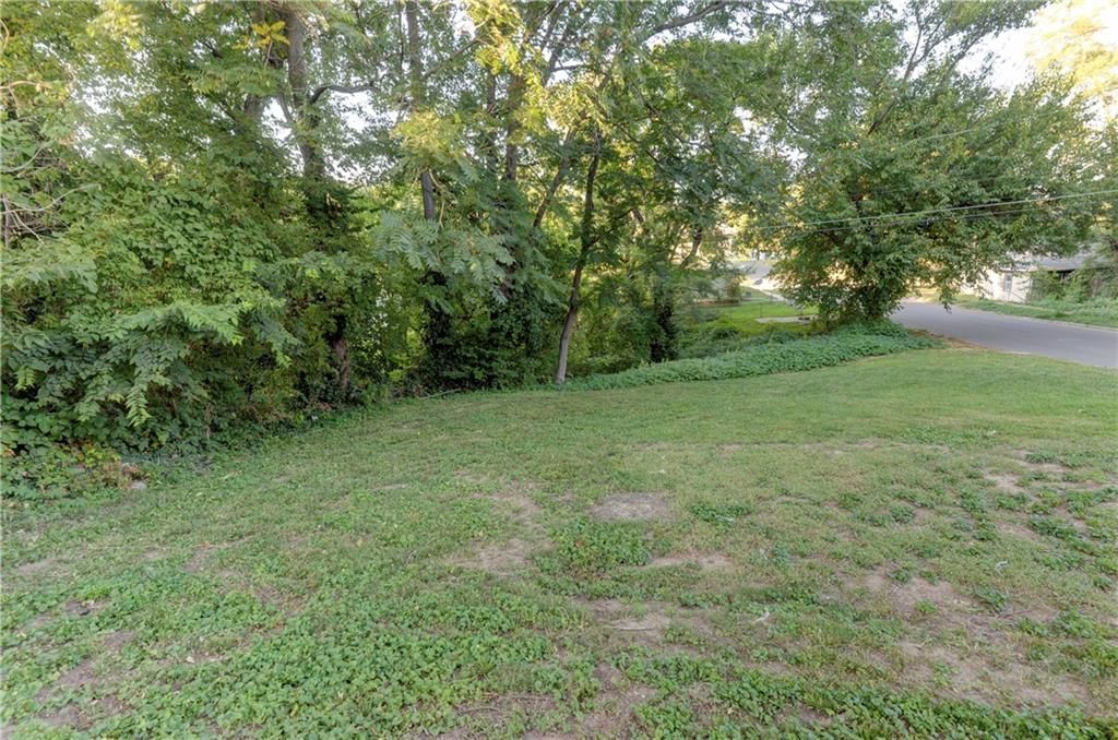 631 Independence Avenue — photo 9