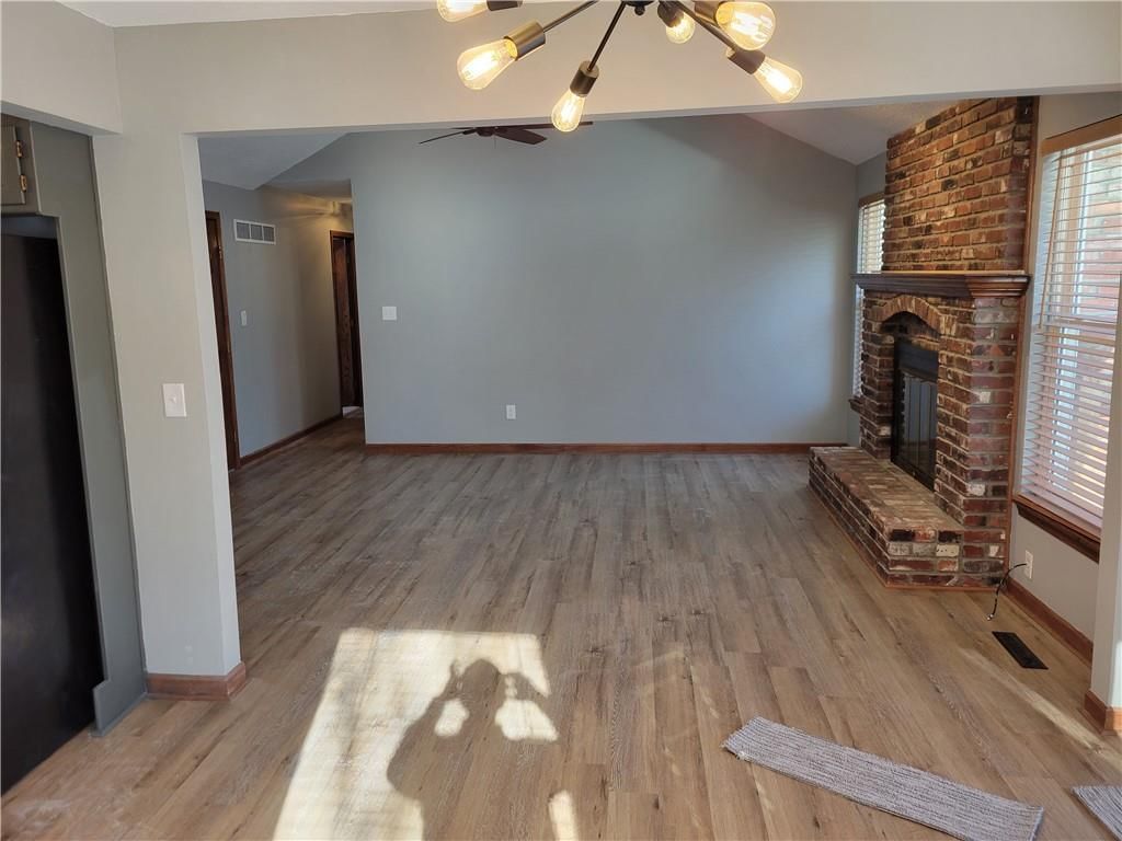 126 SW 26th Street Court — photo 7