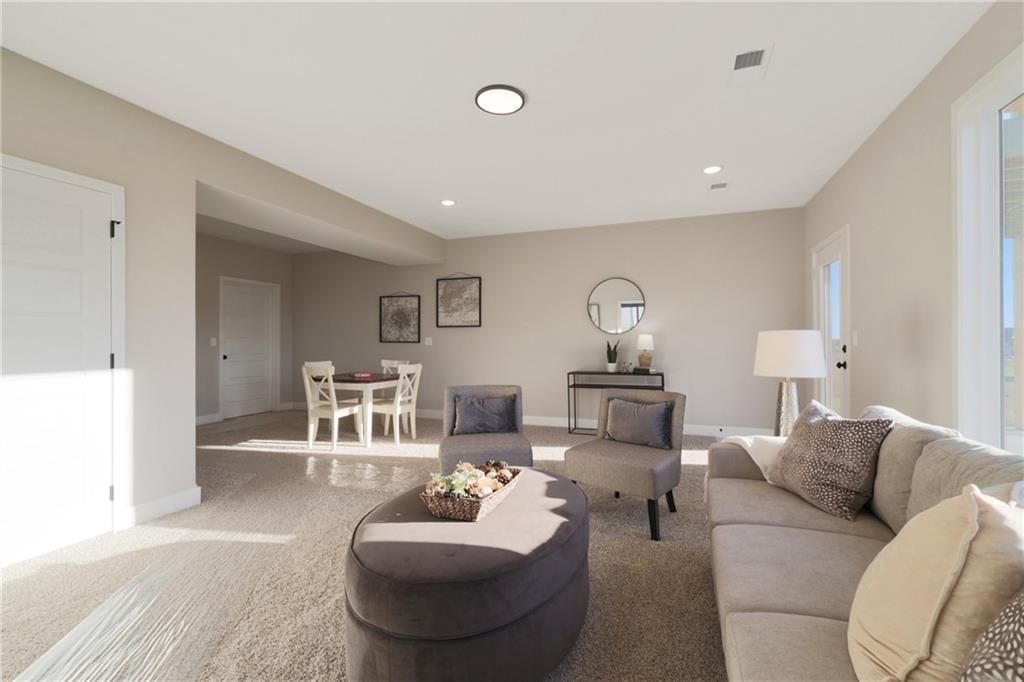224 SW Chelmsford Drive — photo 33