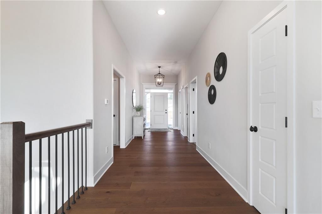224 SW Chelmsford Drive — photo 5