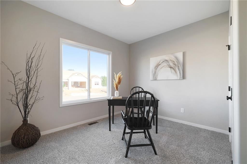 224 SW Chelmsford Drive — photo 6