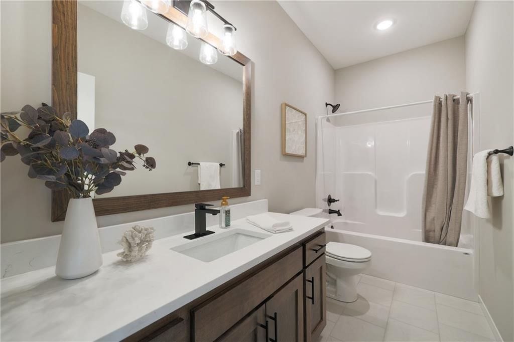 224 SW Chelmsford Drive — photo 10