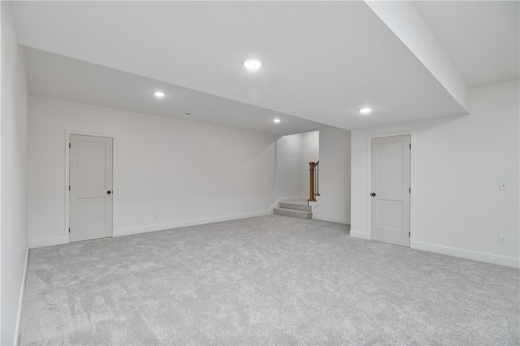 5846 McCormick Drive — photo 34