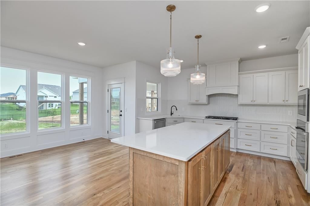 5846 McCormick Drive — photo 9