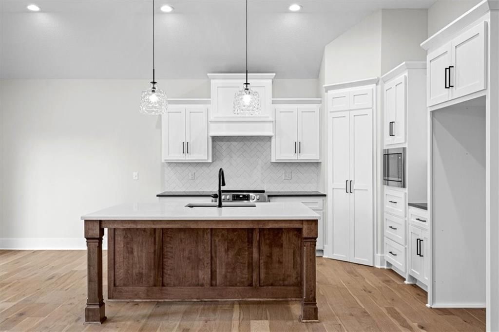 529 NE Sienna Place — photo 6