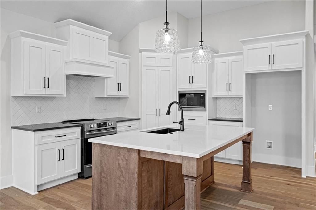 529 NE Sienna Place — photo 7