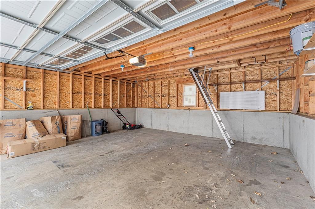 430 E Kansas Street — photo 39