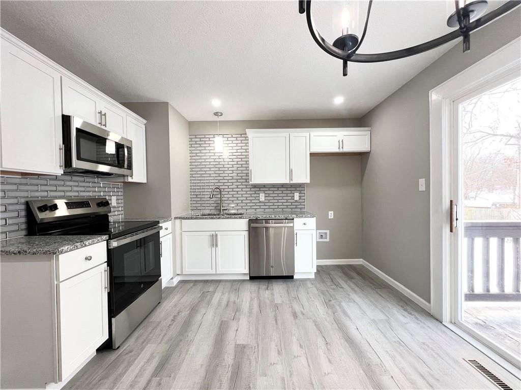 7404 Elm Avenue — photo 4