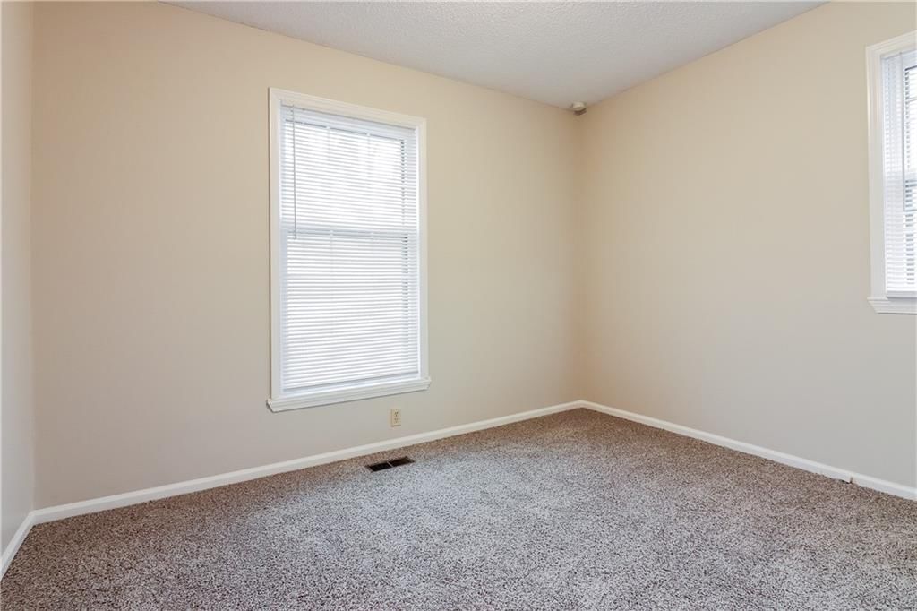 14609 S Locust Street — photo 13