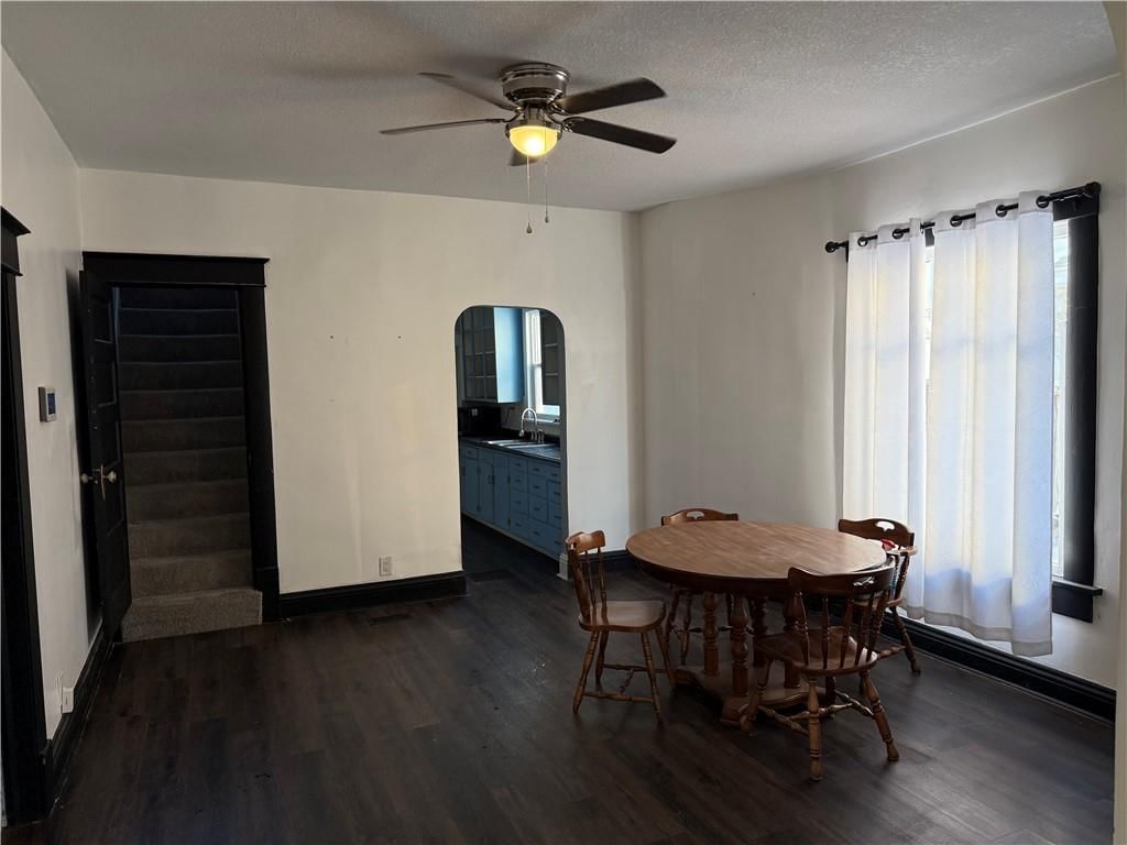 2519 Seneca Street — photo 11