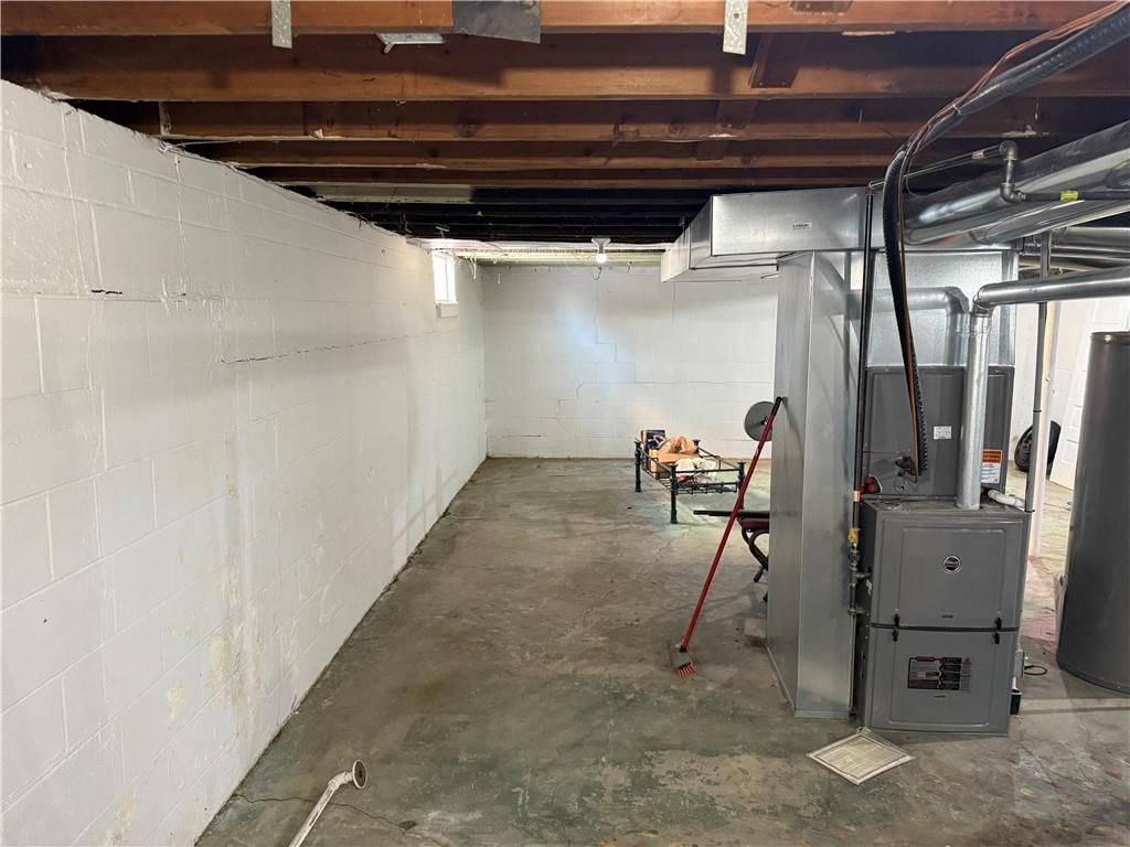 2519 Seneca Street — photo 20