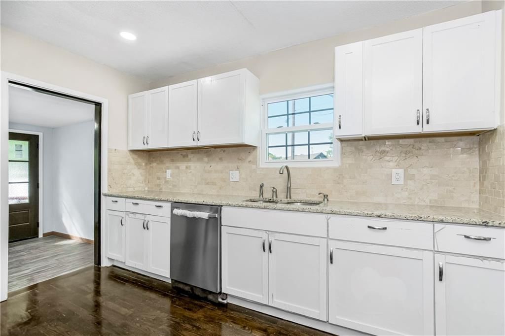 5011 Welborn Lane — photo 8
